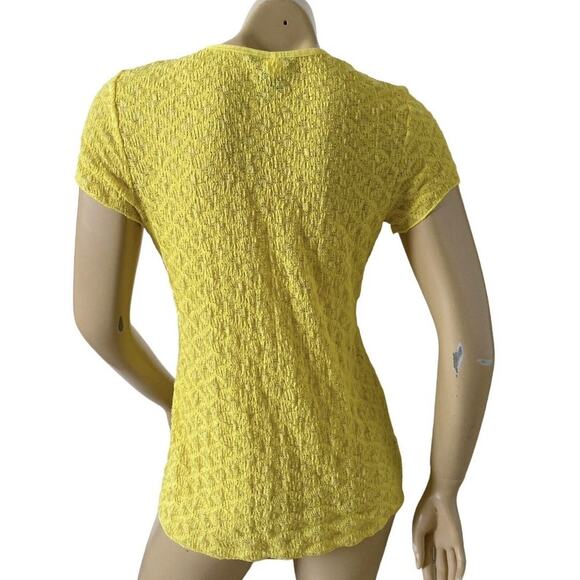 MODA INTERNATIONAL Womens Size Large Sheer Yellow Lace Short Sleeve V Neck Shirt - Picture 4 of 6